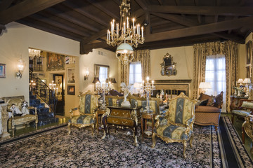View of a luxury living room in a house