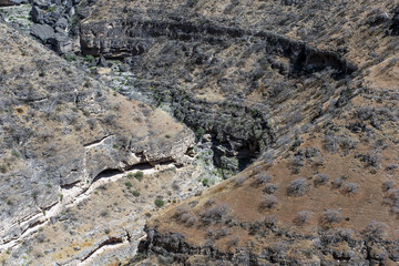 Dhofar Mountains grand canyon Oman salalah Arabic jeep safari 5