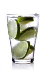 Close-up of drink with lime slices