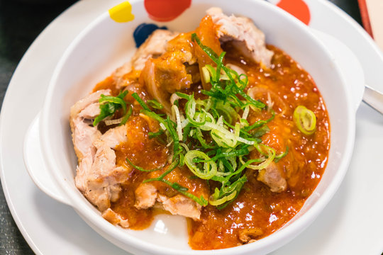 Stired chicken with kimchi sauce