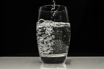 Wasserglas - Trinken - Wasser
