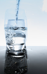 Wasserglas - Trinken - Wasser