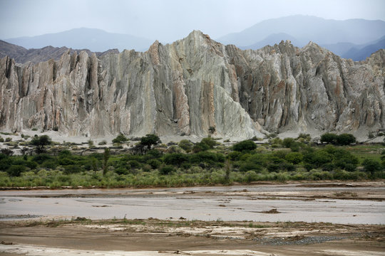 Landscape in Valles Calchaquies on the road between Cafayate and Cachi, Salta Province, Argentina 