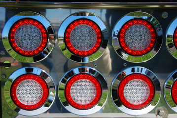 Shiny back lamps