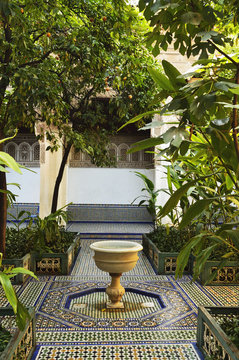 Fountain, Palais de la Bahia, Medina, Marrakesh, Morocco