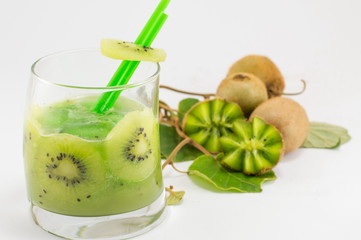Fresh kiwi fruit with kiwi juice for healthy dessert