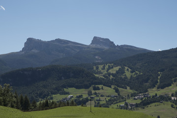 Montagne intorno Cortina - 5 Torri e Croda da Lago