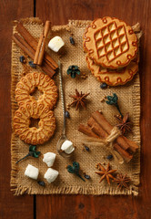 Composition of marshmallow, biscuit cookies, anisetree stars, ci