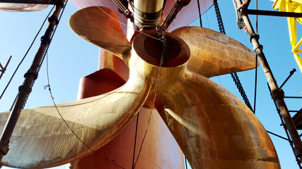 detail of ship propeller at drydock - obrazy, fototapety, plakaty