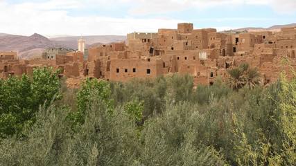 Fototapeta na wymiar Tinerhir, Tinghir,oasis, Todra Valley, morocco