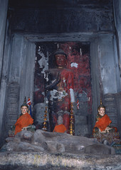 Obraz na płótnie Canvas Buddha Statue