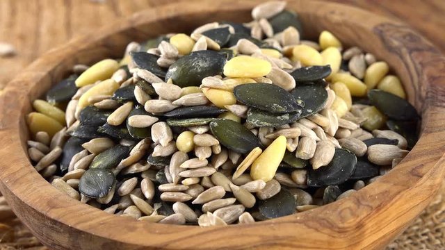 Mixed Seeds as detailed 4K UHD footage (seamless loopable)