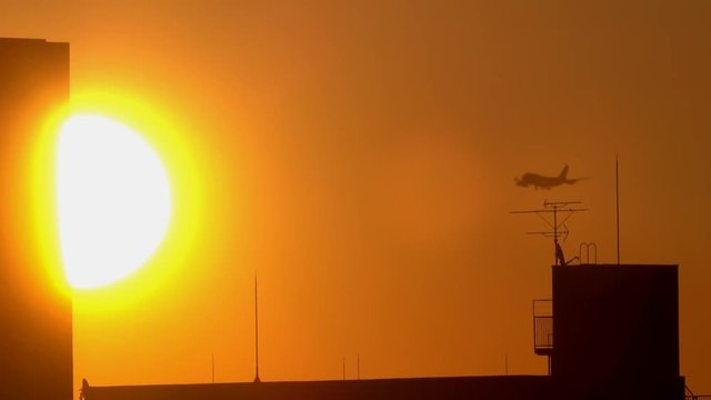 4K・太陽と飛行機_3-912