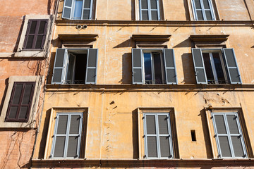 front view of old house on street of Rome city