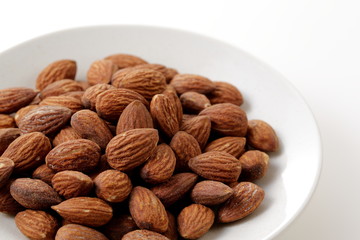 アーモンド　Almond