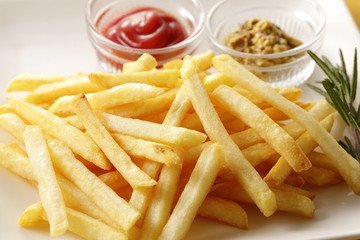 フライドポテト　French fries