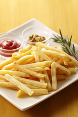 フライドポテト　French fries