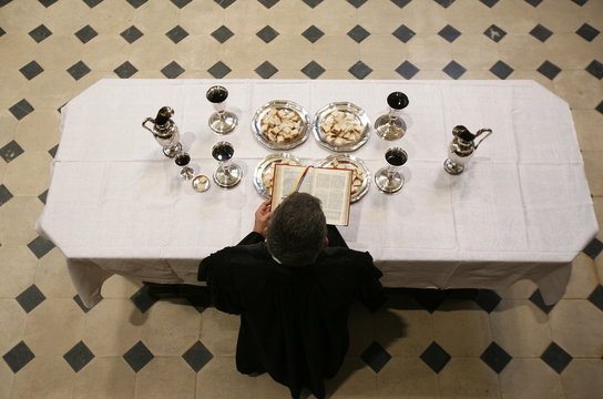 Protestant Eucharist, Paris, Ile de France, France