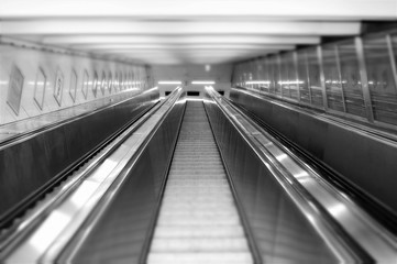 Fototapeta na wymiar escalator