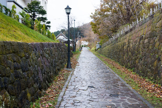 雨上がりの坂 の画像 2 件の Stock 写真 ベクターおよびビデオ Adobe Stock