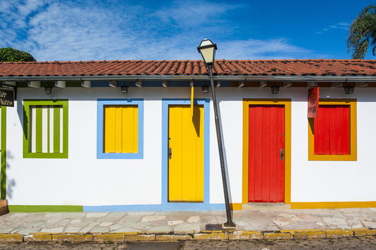 Colourful houses in the historic village of Pirenopolis, Goais, Brazil