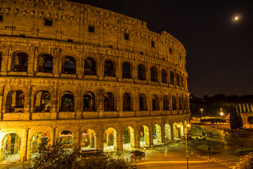 Fototapeta premium Night view of Colosseum in Rome in Italy