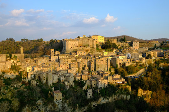 View of Sorano seen from Etruscan rock settlement of San Rocco, Maremma, Grosseto, Tuscany