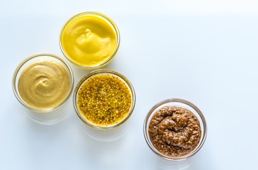 Different kinds of mustard