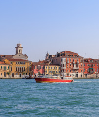 Fototapeta na wymiar Colourful weathered facades of old venetian buildings