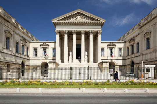 The Neoclassical Palais de Justice, Rue Foch, Montpellier, Languedoc-Roussillon, France