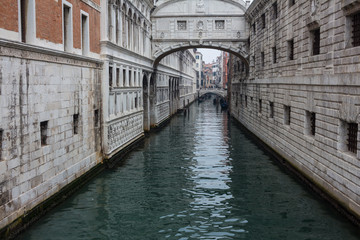 Fototapeta na wymiar Bridge of Sights in Venice
