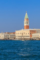 Fototapeta na wymiar View of St. Mark's Square and the Doge's Palace