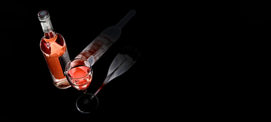 bouteille de vin rosé avec verre de vin 2023, effet ombre fond noir, luxe, design format bannière...