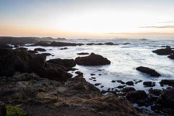 Fototapeta na wymiar rocky shoreline in the coast of California