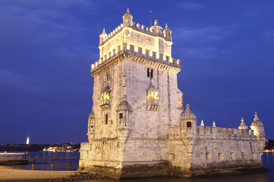 The Tower of Belem (Torre de Belem), the 16th century Manueline fortress, on the River Tagus (Rio Tejo), Belem, Lisbon, Portugal