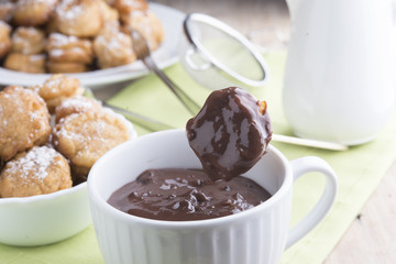 Chocolate with buñuelos