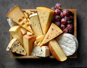 Foto auf Acrylglas Milchprodukte various types of cheese