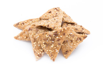 Toasted pita bread chips with herbal seasoning.