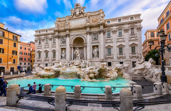 Fototapeta Trevi Fountain (Fontana di Trevi) in Rome, Italy.