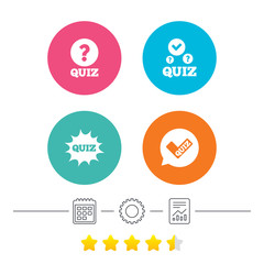 Fototapeta premium Quiz icons. Speech bubble with check mark symbol.
