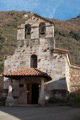 Fototapeta na wymiar San Pedro Church, Pola de Somiedo, Asturias