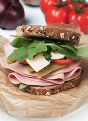 Baloney sandwich © Igor Dutina