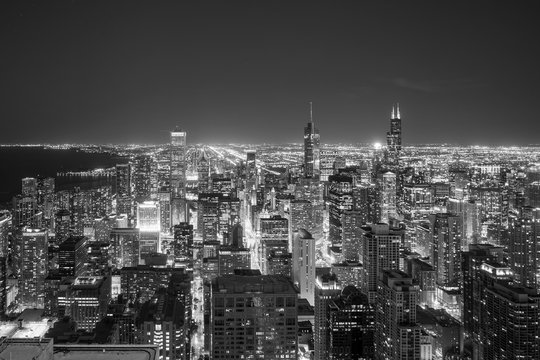 Fototapeta Aerial view of Chicago downtown skyline at sunset
