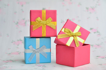 Earrings, flower boxes on the floor.
