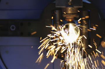 The tube or pipe laser cutting machine while cutting the tube 