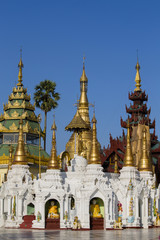 Fototapeta na wymiar Shwedagon Pagoda in Yangon, Myanmar.