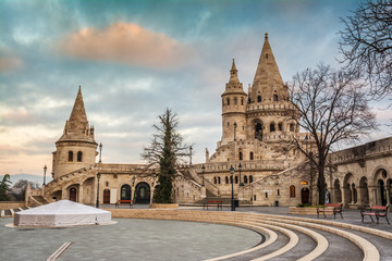 Fototapeta premium sunrise at fisherman bastion in budapest, hungary