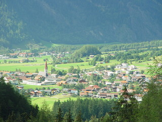 Blick ins Tal in Südtirol