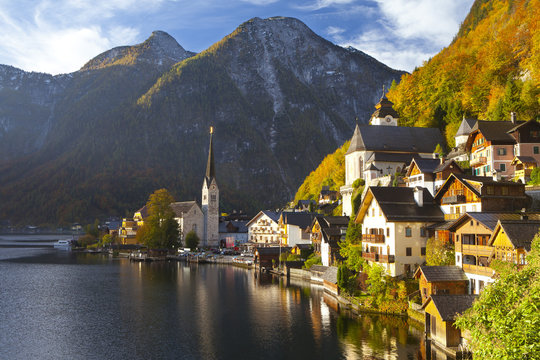 Hallstatt, Salzkammergut, Austria 