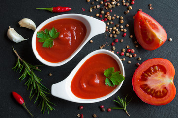 Tomato sauce (ketchup)
